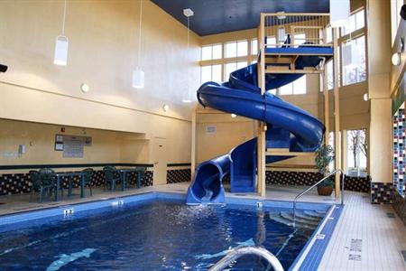 фото отеля Hampton Inn & Suites By Hilton Calgary-University Northwest