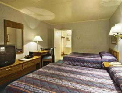 фото отеля Travelodge Royal Oak