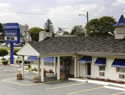 фото отеля Travelodge Royal Oak