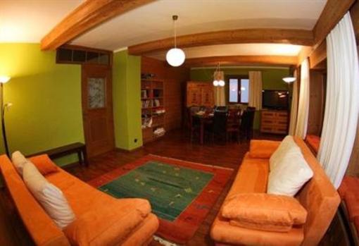 фото отеля Achen Apartment