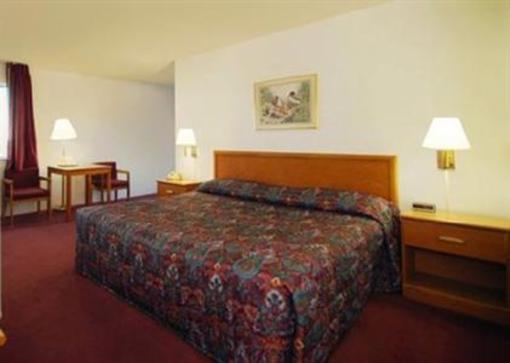 фото отеля Budget Host Inn & Suites Onamia