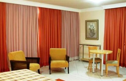 фото отеля Merco Plaza Hotel
