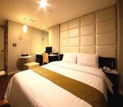 фото отеля Motel 7 Seoul