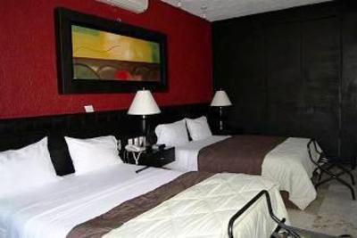 фото отеля Montroi Hotel and Fitness Colima