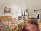 фото отеля Super 8 Motel Madison (South Dakota)