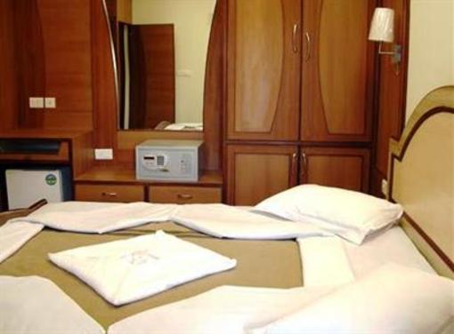 фото отеля Hotel Kings Corner