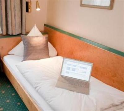 фото отеля Hotel Muller Munich