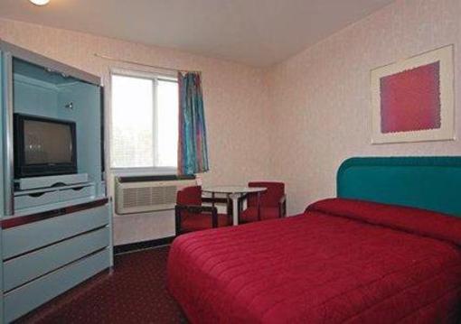 фото отеля Rodeway Inn Parkway