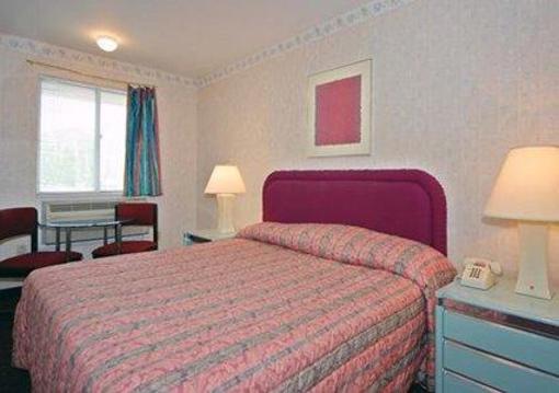 фото отеля Rodeway Inn Parkway