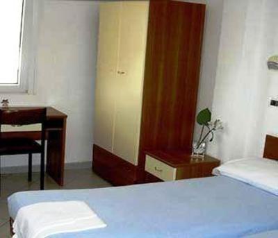 фото отеля Hotel John