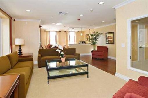фото отеля Oakwood Apartments At Playa Del Oro Los Angeles