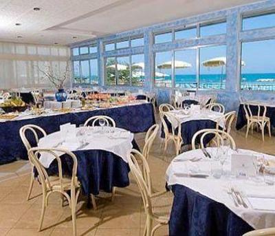 фото отеля Caravelle Hotel Cattolica