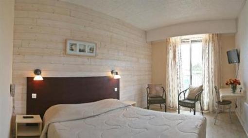 фото отеля Hotel Babord Tribord Saint-Jean-de-Monts