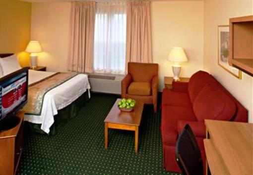 фото отеля TownePlace Suites Baltimore Fort Meade