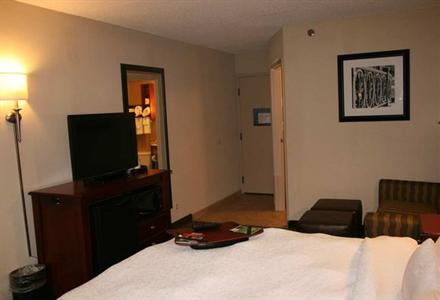 фото отеля Hampton Inn Detroit / Madison Heights / South Troy