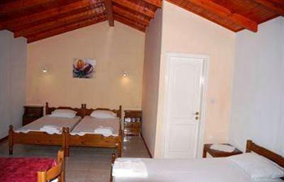 фото отеля Stefanos Place Barbati