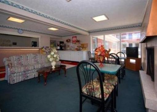 фото отеля Econo Lodge Airport West