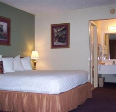 фото отеля BEST WESTERN Hendersonville