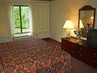 фото отеля Hilltop Inn Niantic