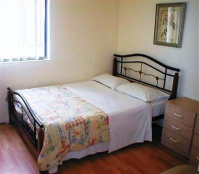 фото отеля Exclusive Backpackers