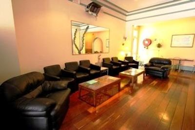 фото отеля Exclusive Backpackers