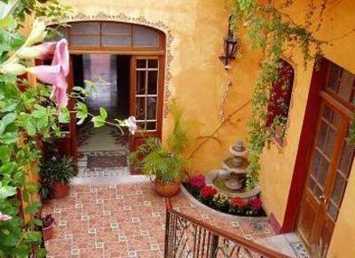 фото отеля Casa Sacnicte Bed and Breakfast