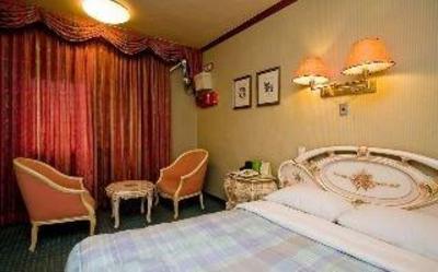 фото отеля Crown Hotel Itaewon