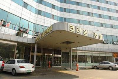 фото отеля Crown Hotel Itaewon