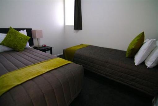 фото отеля Airport Palms Motel