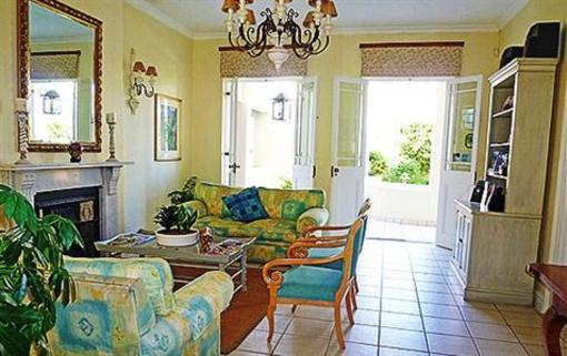 фото отеля Craigrownie Guest House