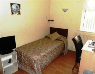 фото отеля New Central Guest House Manchester