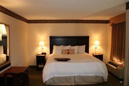 фото отеля Hampton Inn Richmond Southwest - Hull Street
