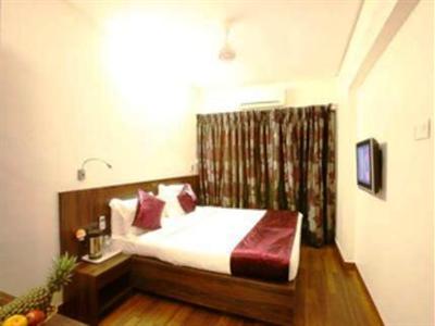 фото отеля Hotel Plaza Mumbai