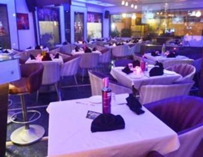 фото отеля Hotel Plaza Mumbai