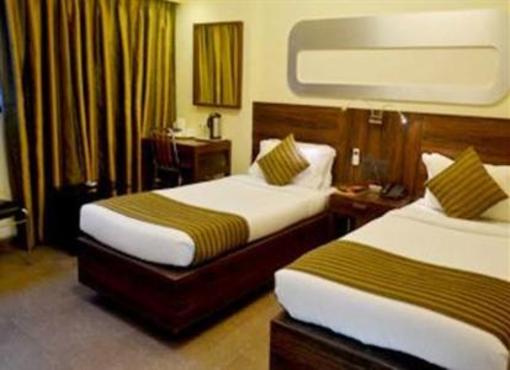 фото отеля Hotel Plaza Mumbai