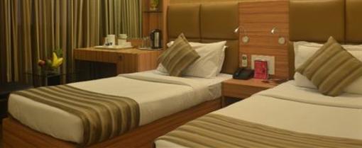 фото отеля Hotel Plaza Mumbai