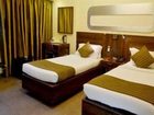 фото отеля Hotel Plaza Mumbai