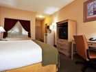 фото отеля Holiday Inn Express Brookpark - Cleveland Airport