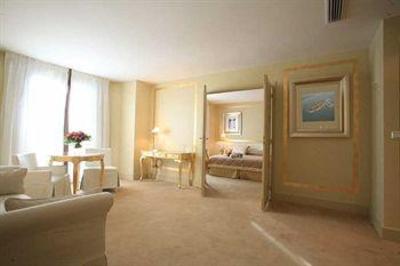 фото отеля Hotel Renoir