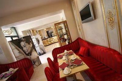 фото отеля Hotel Renoir