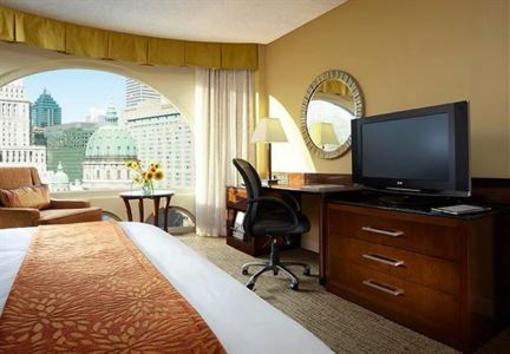 фото отеля Marriott Chateau Champlain