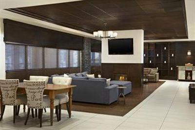 фото отеля Four Points by Sheraton Calgary West