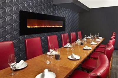 фото отеля Four Points by Sheraton Calgary West