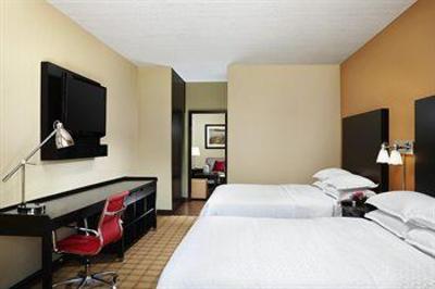 фото отеля Four Points by Sheraton Calgary West