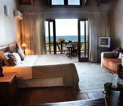 фото отеля Crawford's Beach Lodge & Cabins East London