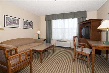 фото отеля BEST WESTERN Plus Chaska River Inn & Suites