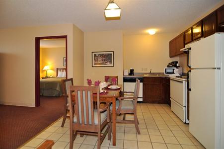 фото отеля BEST WESTERN Plus Chaska River Inn & Suites