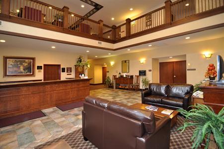 фото отеля BEST WESTERN Plus Chaska River Inn & Suites