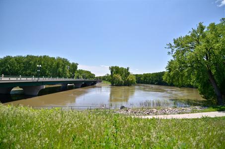 фото отеля BEST WESTERN Plus Chaska River Inn & Suites