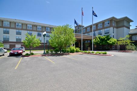 фото отеля BEST WESTERN Plus Chaska River Inn & Suites